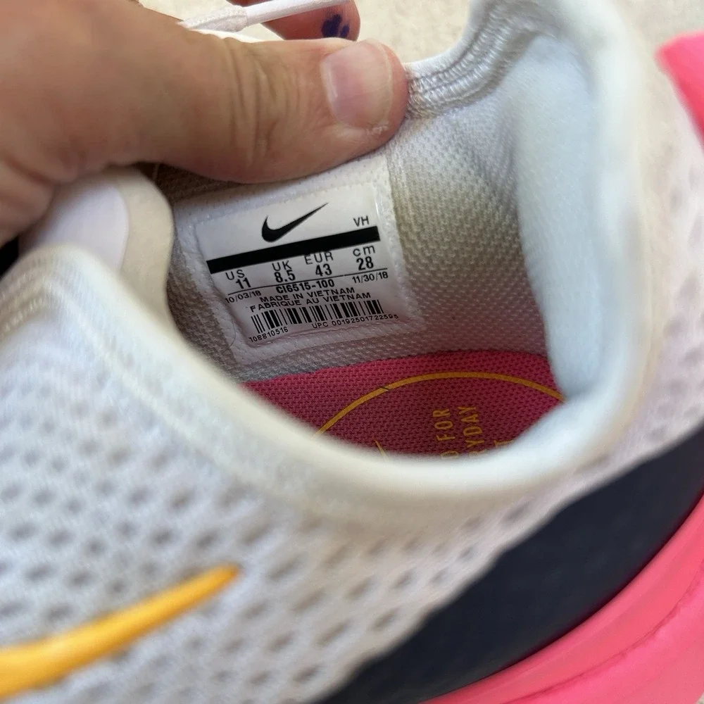 Nike Womens Air Max Motion 2 CI6515-100 White Running Shoes Sneakers Size 11 EUC - Picture 5 of 6